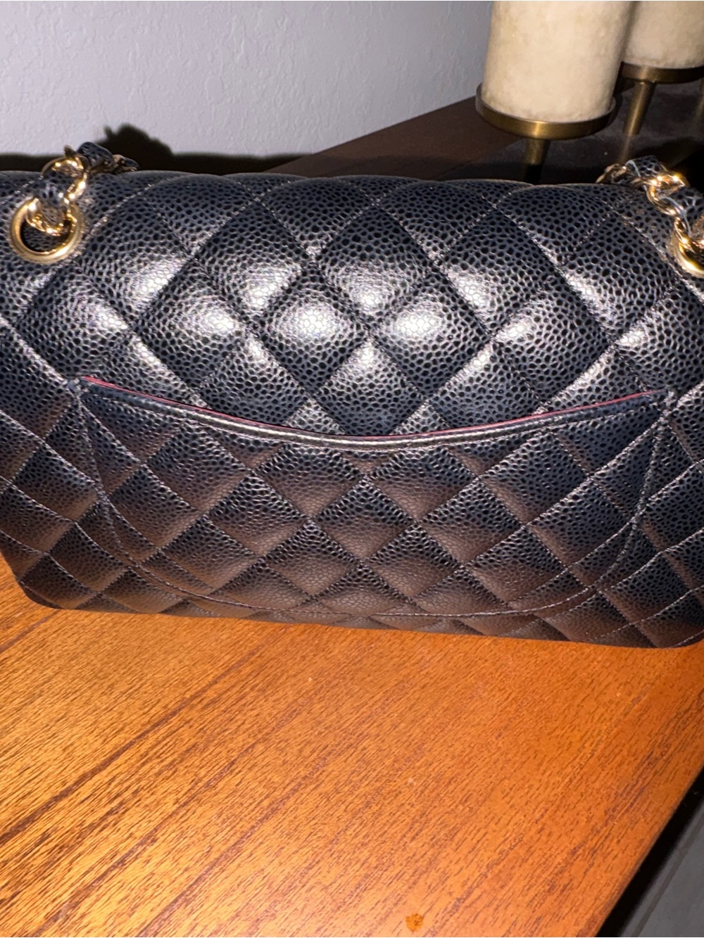CHANEL Black Quilted Leather Shoulder Bag with Gold Chain - Picture 4 of 5
